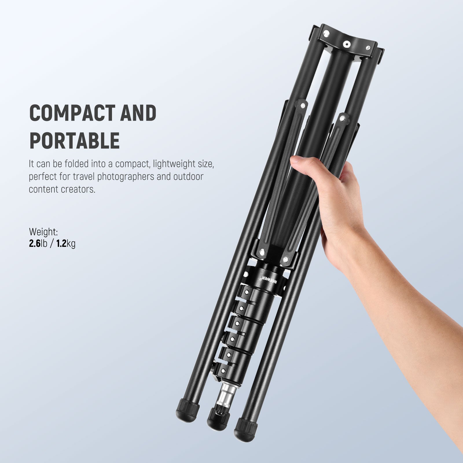 NEEWER ST178R All Metal Foldable Light Stand is portable.