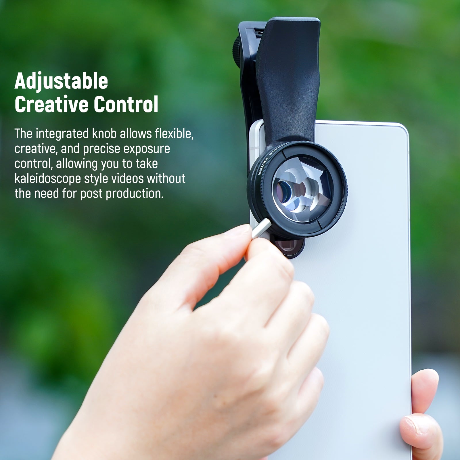 The integrated knob allows flexible, creative, and precise exposure control