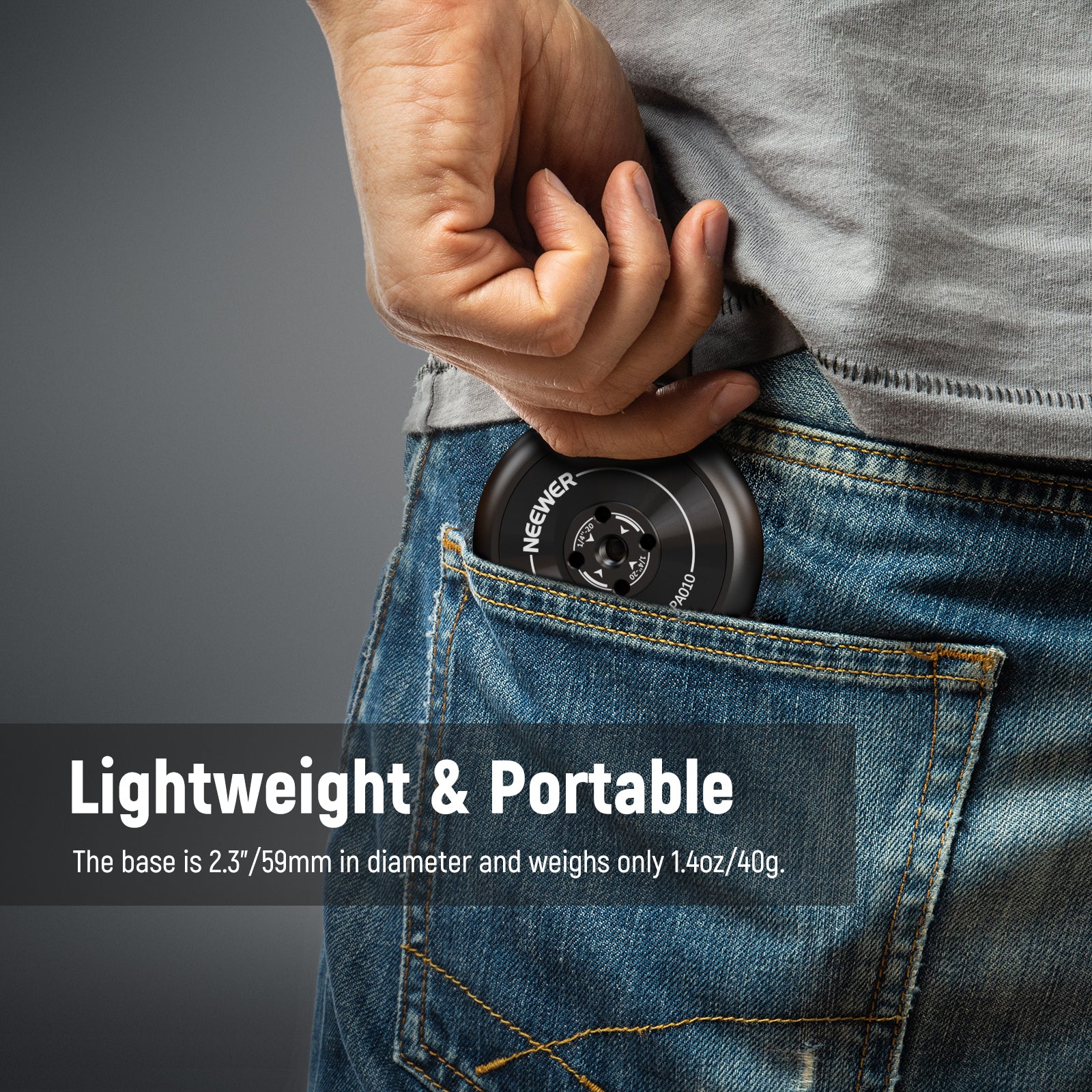 NEEWER PA010 Magnetic Phone Tripod Mount is lightweight.