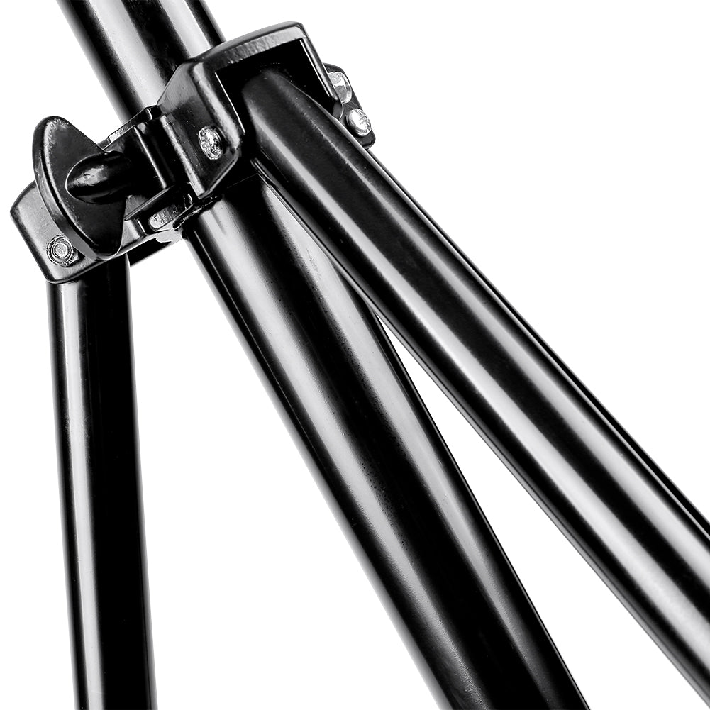 NEEWER ST-260HQ 260cm Portable Light Stand is made of metal
