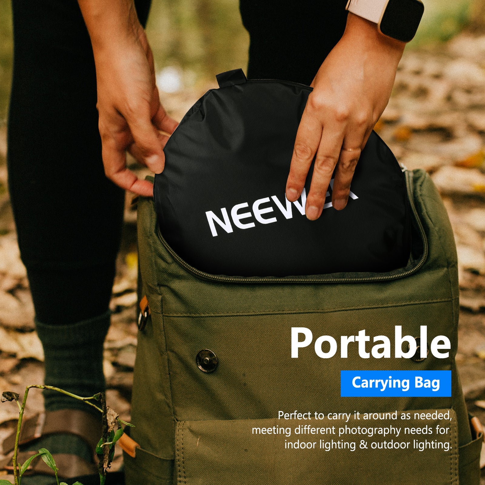 This NEEWER 5 in 1 Portable Lighting Reflector set includes a carrying bag.