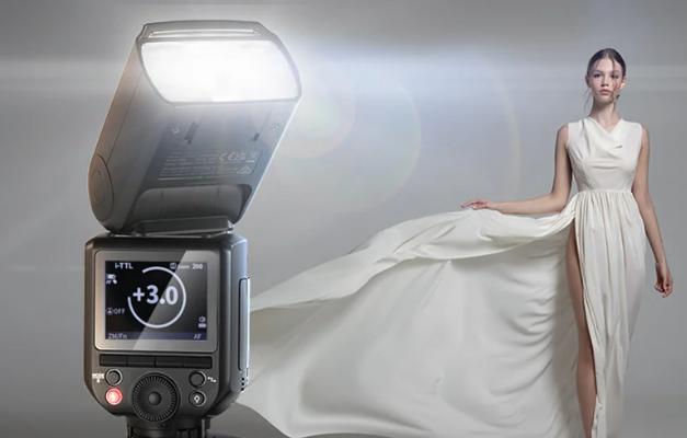 TTL vs. Manual Flash: A Clear Comparison of Features and Uses